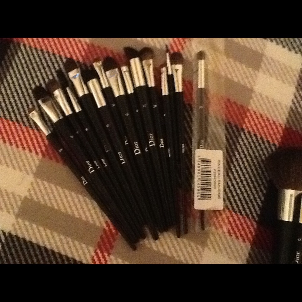 Dior New & Used Pro Mua brushes 😘